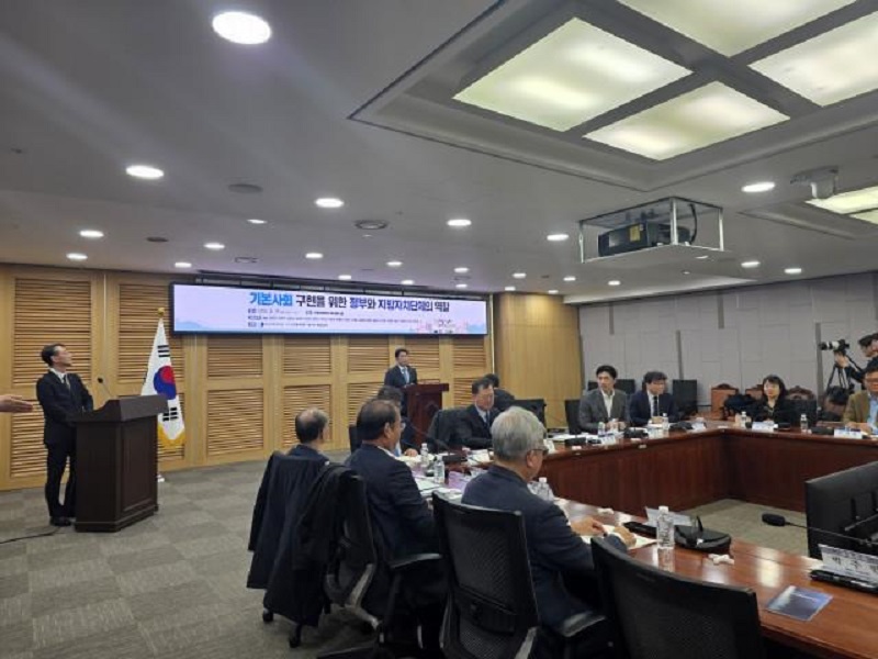 기본사회를 말할 때, 결국 현장은 지방이다