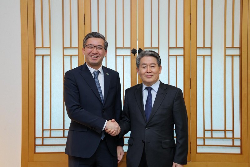 재외동포청장, 우즈베키스탄 대사와 고려인동포 지원 협의