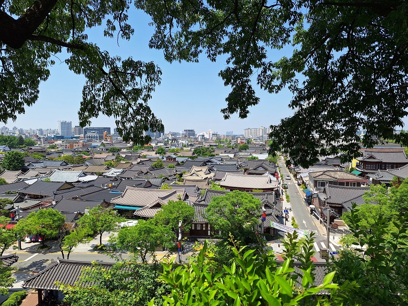 도서관, 지역 기록 및 콘텐츠 제작 거점으로 확장