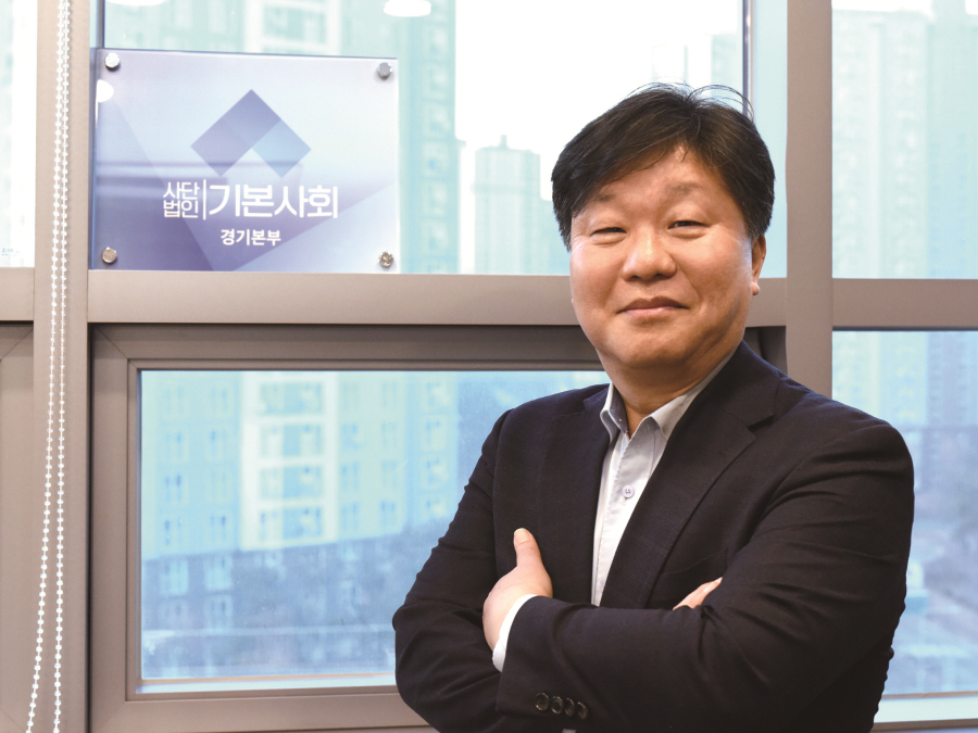 “학교운영위가 바뀌면 교육 현장이 바뀐다”... 전국학교운영위원연합회, 이선근 수원협의회장 성과 공유