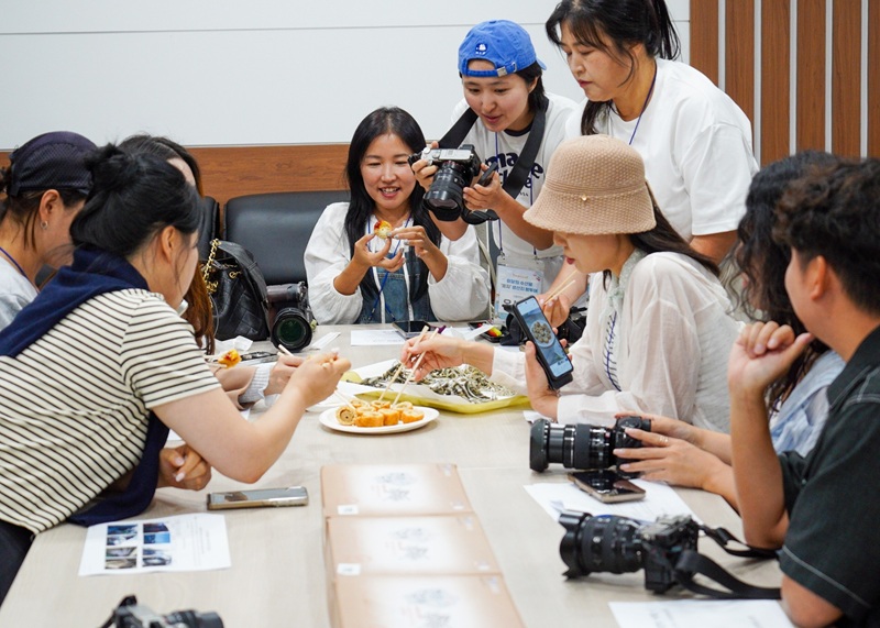 통영 멸치 한 봉지에 담긴 바다의 이야기